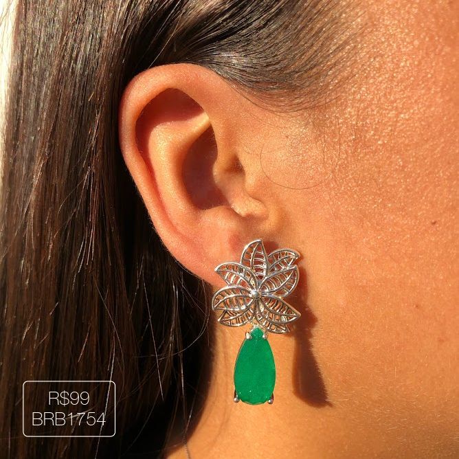 Brinco Festa Folhas c/ Gota Esmeralda Fusion Liso Prateado